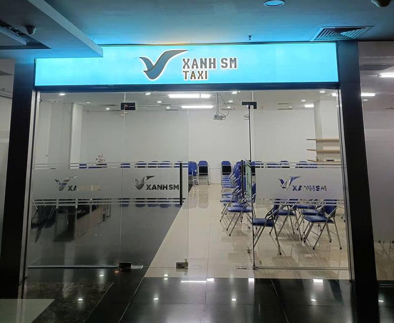 Decal Dán Kính Quảng Cáo: Giải PhápThu Hút Mọi Ánh Nhìn