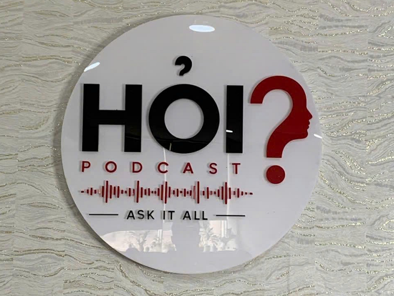 Chữ Mica Nổi Dán Tường Là Gì? Top Các Mẫu Chữ Mica Nổi Hot Nhất